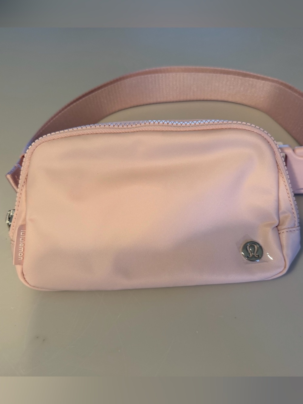 Lu Lu lemon belt bag